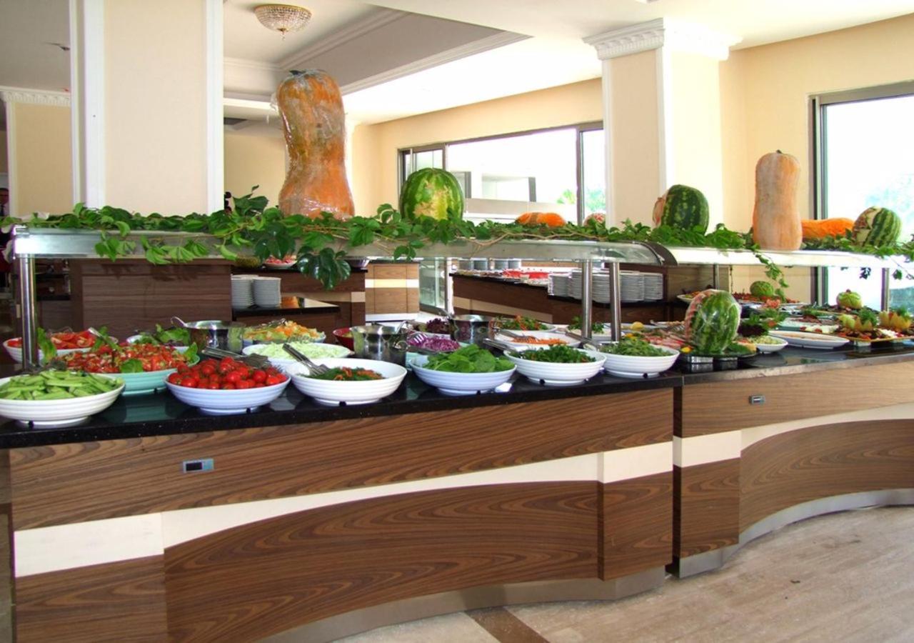 Golden Sunset Hotel&Spa Kemer Ngoại thất bức ảnh A salad bar