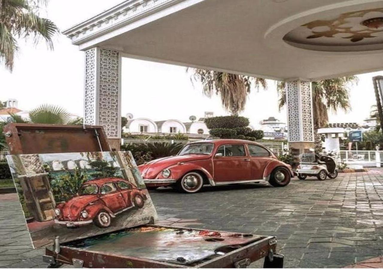 Golden Sunset Hotel&Spa Kemer Ngoại thất bức ảnh The Volkswagen Beetle was the first car to be exported from Mexico.