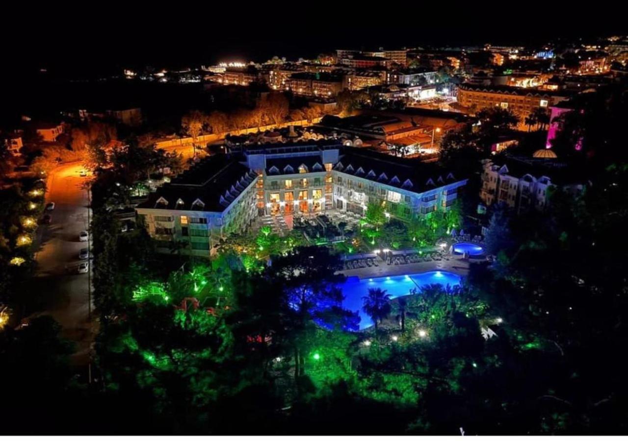Golden Sunset Hotel&Spa Kemer Ngoại thất bức ảnh The Acropolis of Athens at night