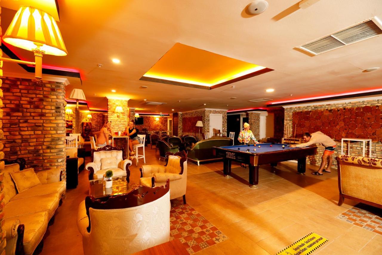 Golden Sunset Hotel&Spa Kemer Ngoại thất bức ảnh The Sports Bar