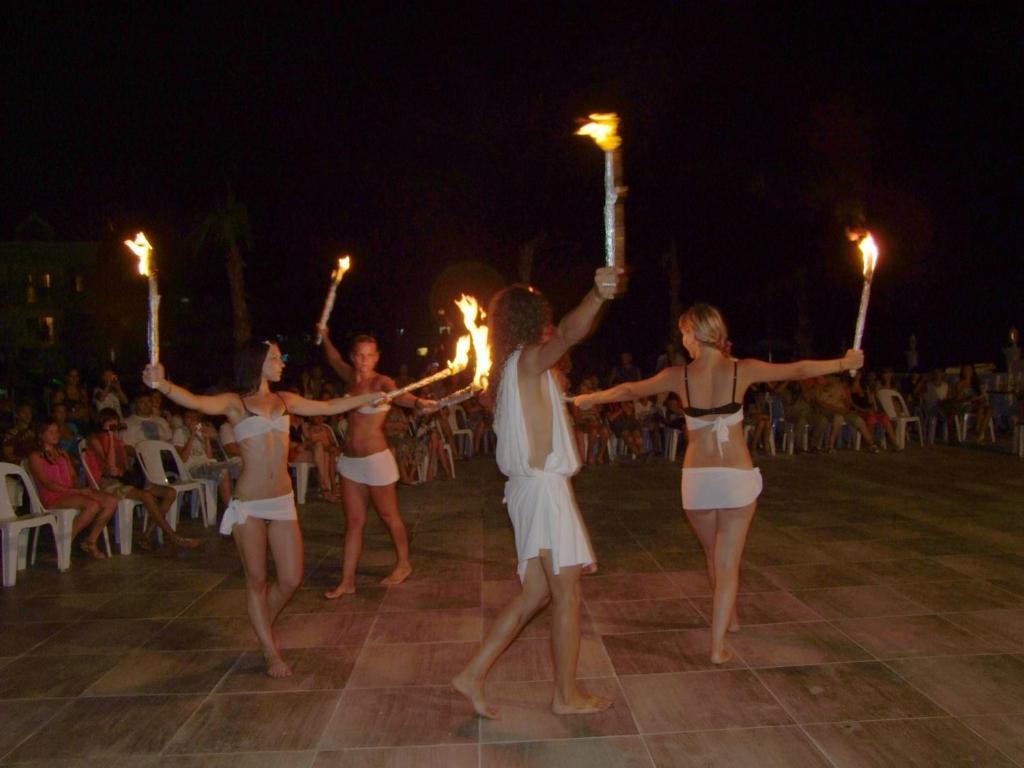 Golden Sunset Hotel&Spa Kemer Ngoại thất bức ảnh Torch relay at Olympia